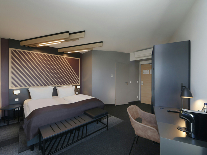 Bedroom 3, B&B Hotel Berlin-Airport, Dahme-Spreewald