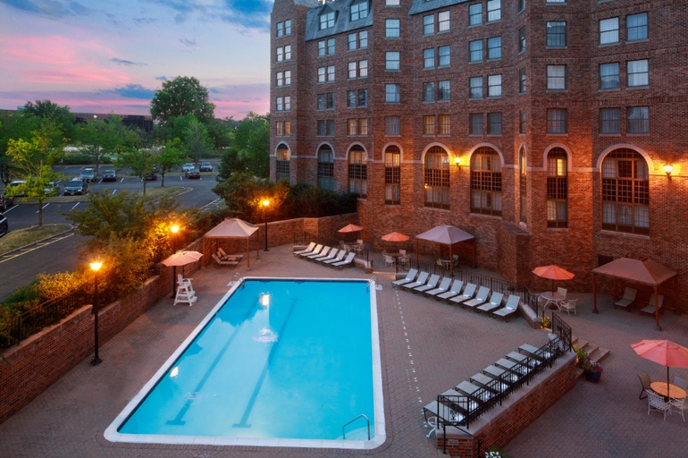 Sport & Beauty 2, Dolce by Wyndham Parsippany, Morris