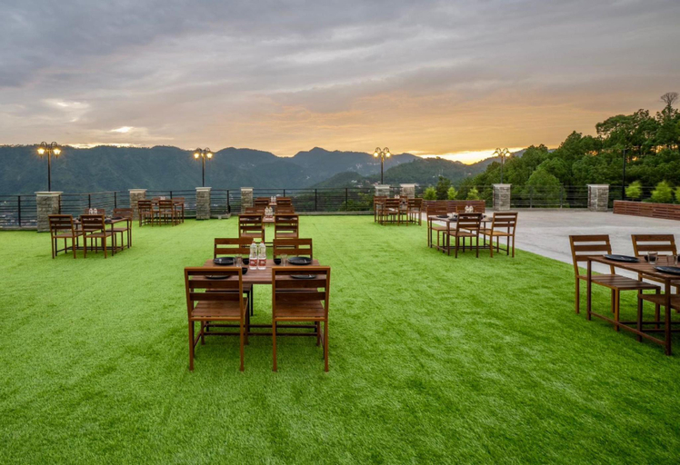 Food & Drinks 2, The Hill Crest Kasauli, Solan