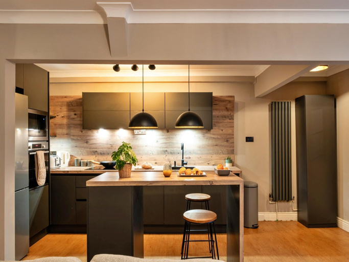 Private kitchen 4, Elegant Apartment in Regency Cheltenham, Gloucestershire