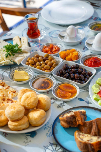 Food & Drinks 4, Cunda Giritlioglu Otel, Ayvalık