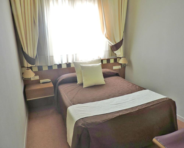Bedroom 3, Las Yucas, Granada