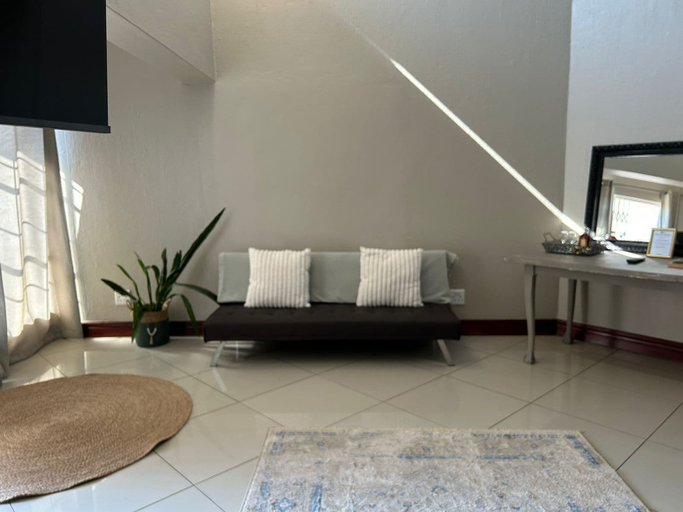 Interior 3, Menlyn Stay, City of Tshwane