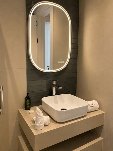 Bathroom 3, Soho Residence