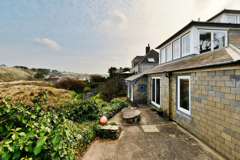 Exterior 2, Riverside Cottage With Estuary Views, Cornwall