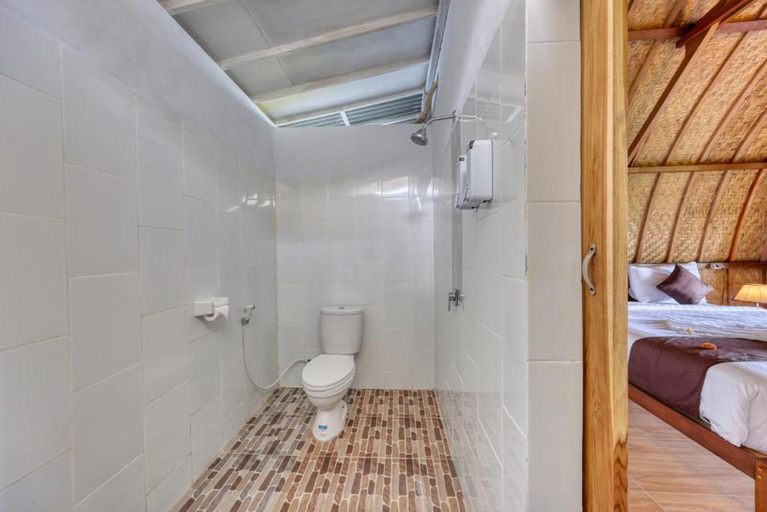 Bathroom, D Sebuluh Bungalow, Klungkung