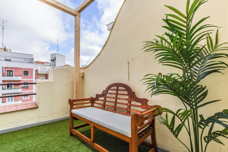 Property grounds 2, Glorieta, Madrid