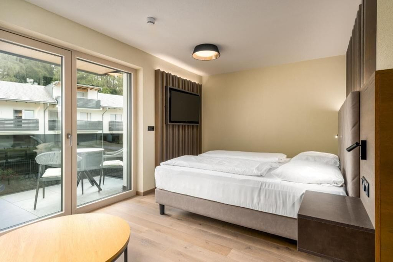 Room 2, MONTARA living mountain air, Bolzano