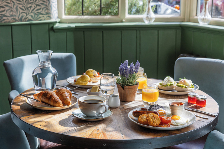 Food & Drinks 5, The Bell at Stow, Gloucestershire