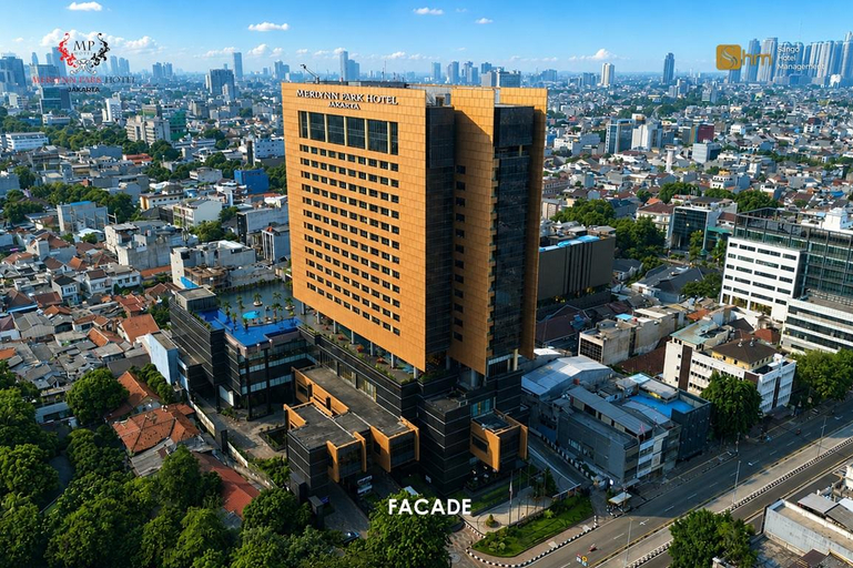 Exterior & Views, Merlynn Park Hotel, Central Jakarta