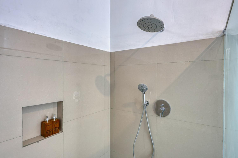 Bathroom 5, Kelingking Puri Suci Villa, Klungkung