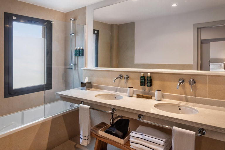 Bathroom 5, Melia Lloret de Mar, Girona