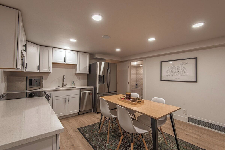 Interior 5, 7045 Brent Ln, Salt Lake