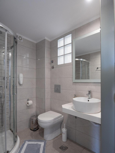 Bathroom 3, Aristo Apts, Crete