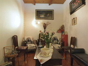 Others 2, To Diporto, Crete