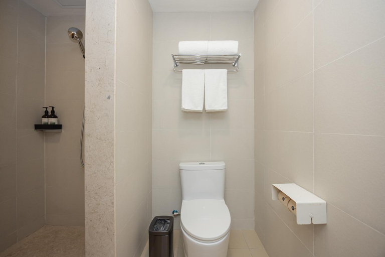 Bathroom 3, JI Hotel Shanghai Caobao Road Sun Moon Light Center, Shanghai