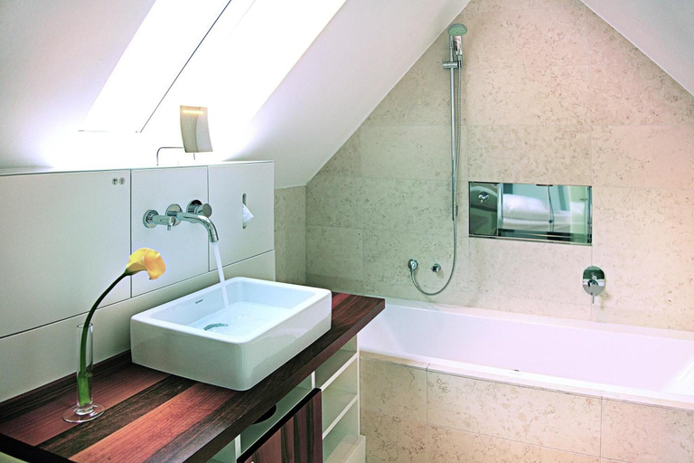 Bathroom 4, Hopper Hotel St. Josef, WorldHotels Crafted, Köln