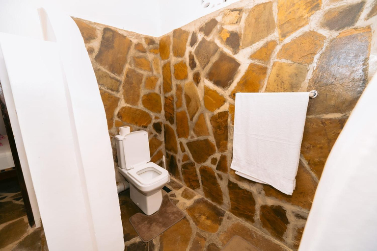 Bathroom 4, Amani Paradise Luxury Villas, Msambweni