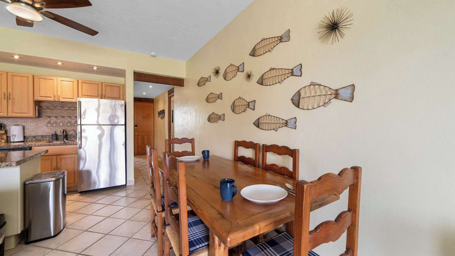 Dining 5, Peninsula PEN V1 208, La Paz