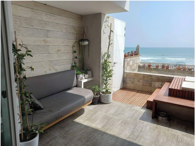 Terrace/patio, Spacious 4BR Duplex in Punta Hermosa, Lima