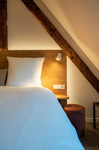 Bedroom 2, coucou hotel & kuckucks-stube (Titisee), Breisgau-Hochschwarzwald