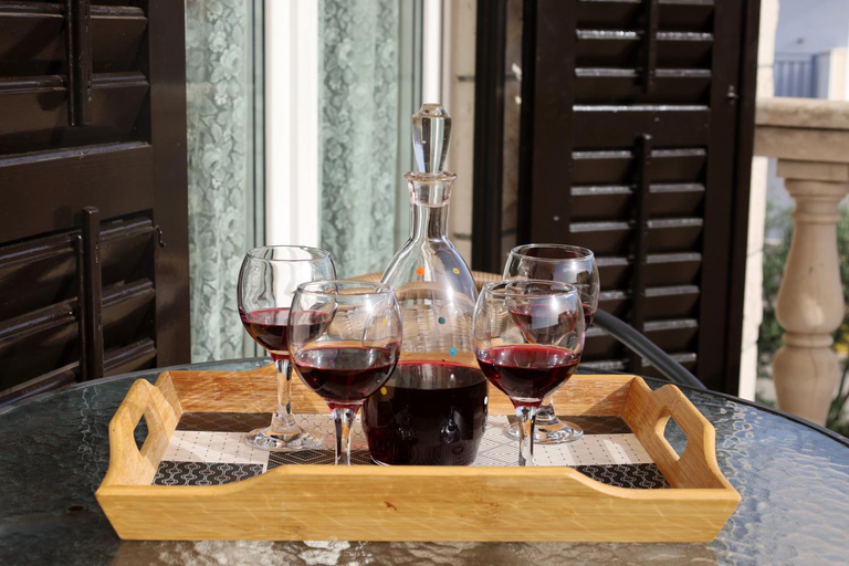 Food & Drinks 5, Vila Jasna, Supetar