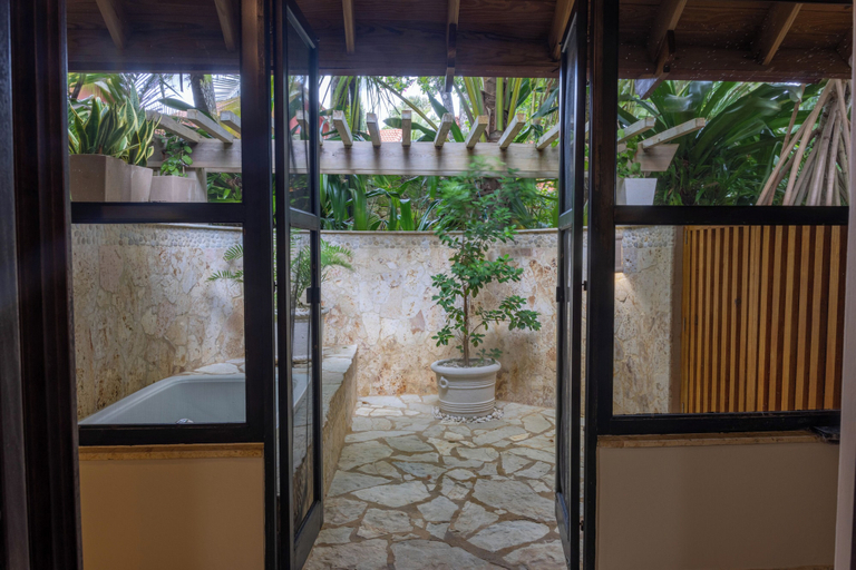 Interior 5, Beachfront Paradise Pool & Staff, Sosua