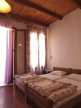 Others 3, To Diporto, Crete