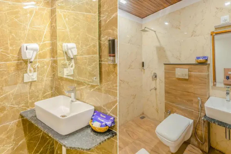 Bathroom 3, FabHotel Ramana, Udaipur