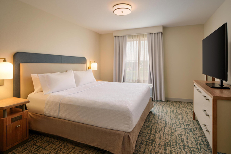 Bedroom 3, Homewood Suites by Hilton Macon-North, Bibb