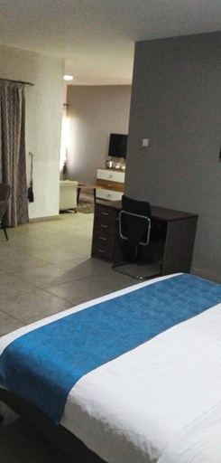 Room, Peach City Hotel, Tema