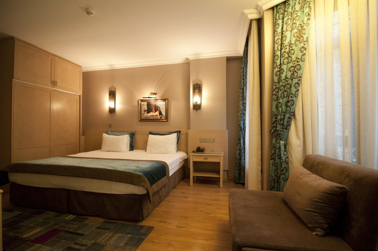 Bedroom 2, Seraglio Hotel & Suites, Fatih