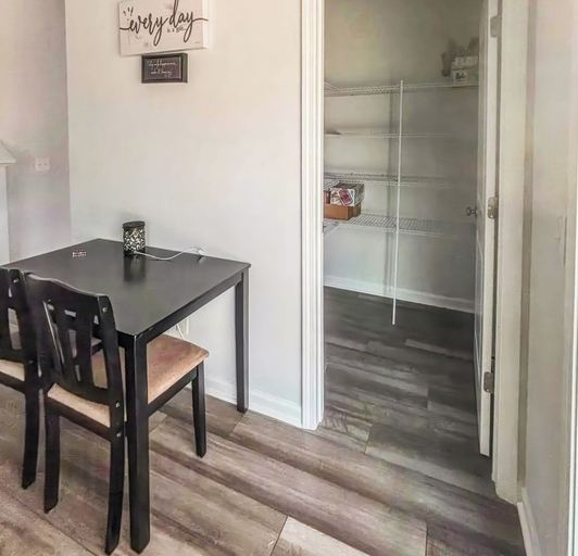 Dining, Kinetic Home, Chatham