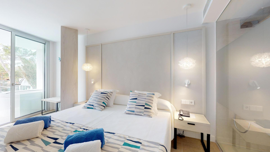 Bedroom 4, Diamant Hotel & Aparthotel, Baleares
