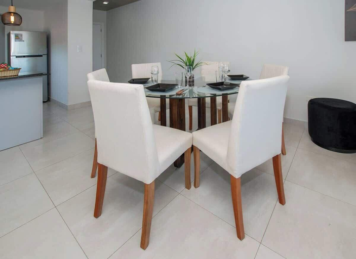 Dining, Corporate Stays Marlin, Luque