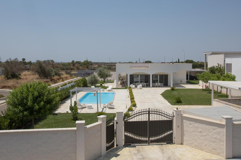 Others 5, Villa Alfi Galatina, Lecce