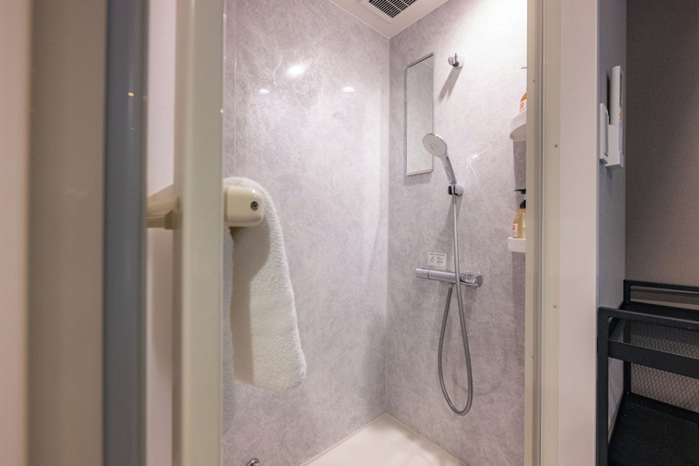 Bathroom 4, Grand Hostel LDK Osaka Shinsekai - Hostel, Osaka