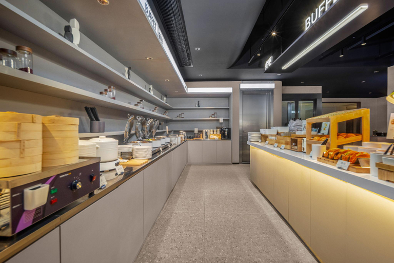 Food & Drinks 4, Atour Light Hotel Changsha IFS Center Furong Square Metro Station, Changsha