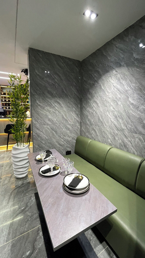 Dining, X-ones place command, Alimosho