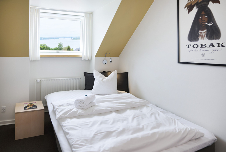 Bedroom 4, Severin Kursuscenter og Konferencehotel, Middelfart
