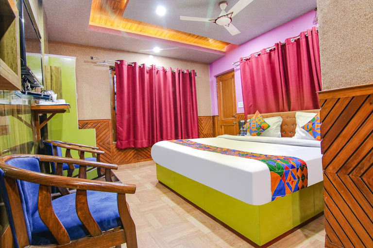 Bedroom 3, Hotel City Plaza, Kangra