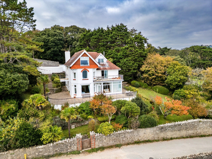 Primary image, Grand Salcombe Retreat, Devon