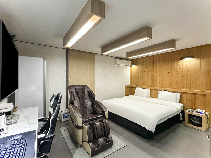 Bedroom 2, Jeonju Ua-dong Hotel VICHE, Jeonju