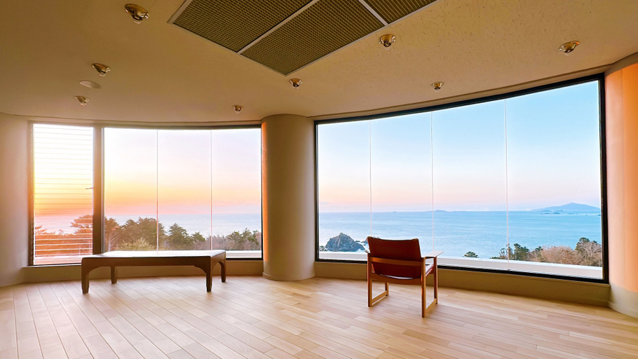 Lobby lounge 2, jiros garden, Ishinomaki