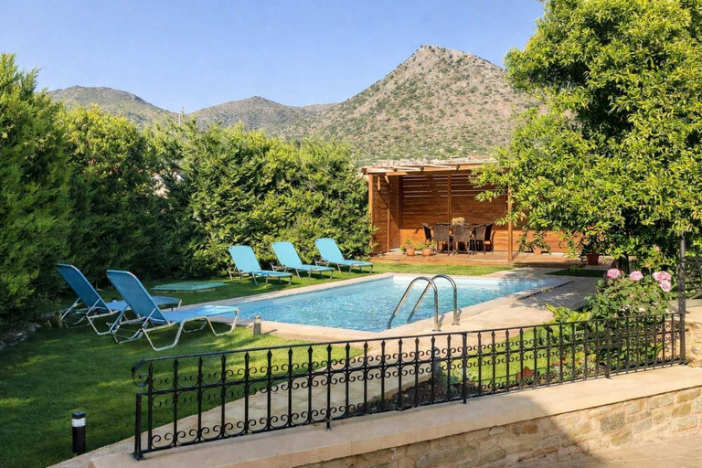 2, Sklavaki Traditional Villa - Private Pool & Views, Crete
