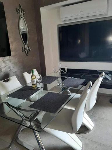 Dining 2, Seaside Bliss Apartment in Daimus, Valencia