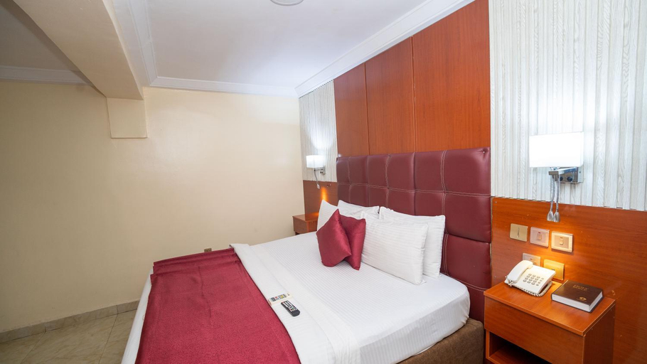 Bedroom 3, Charriot Hotels , Bwari