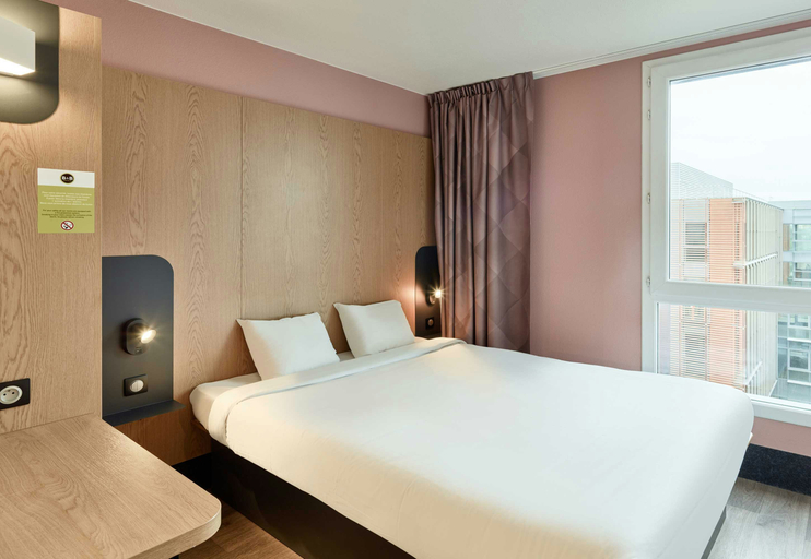 Bedroom 2, B&B Hotel ORLY CHEVILLY Marche International, Val-de-Marne