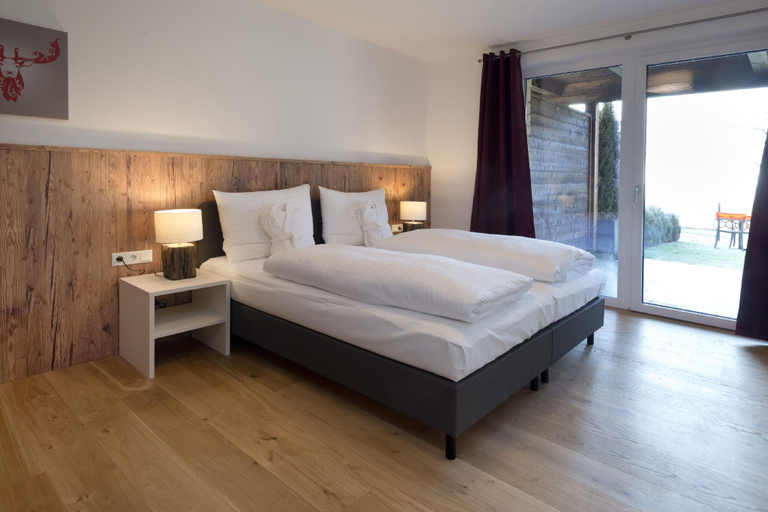 Bedroom 2, Ski & Golf Suites Zell am See by Alpin Rentals, Zell am See