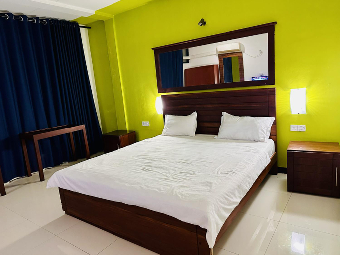 Bedroom 2, Subhas Tourist Hotel, Jaffna